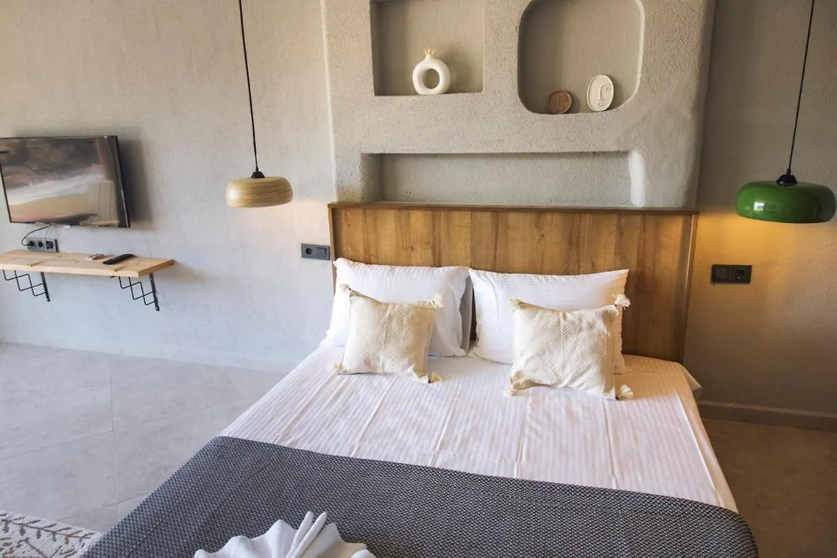 Peaceful Boutique Hotel Room W Great View Миляс